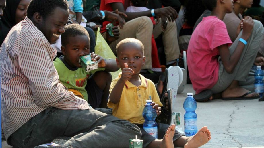 italy-europe-migrants_horo